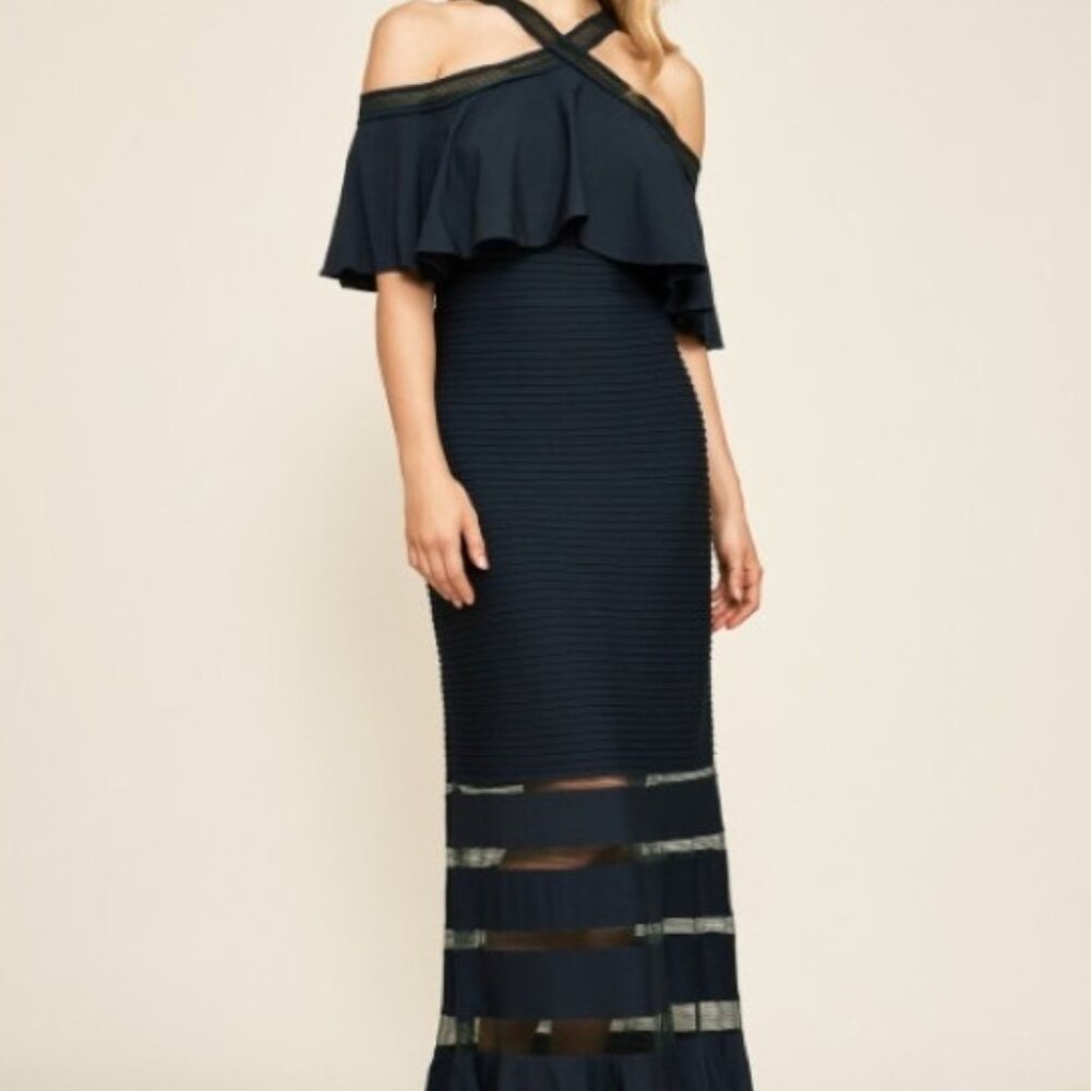 TADASHI SHOJI Cold-shoulder Mermaid Gown - Size Medium - EUC